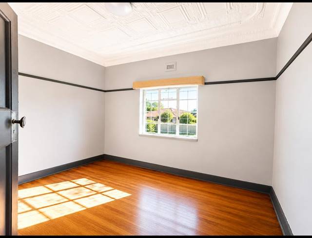 6 BEDROOM HOUSE FOR SALE IN STRUBENVALE